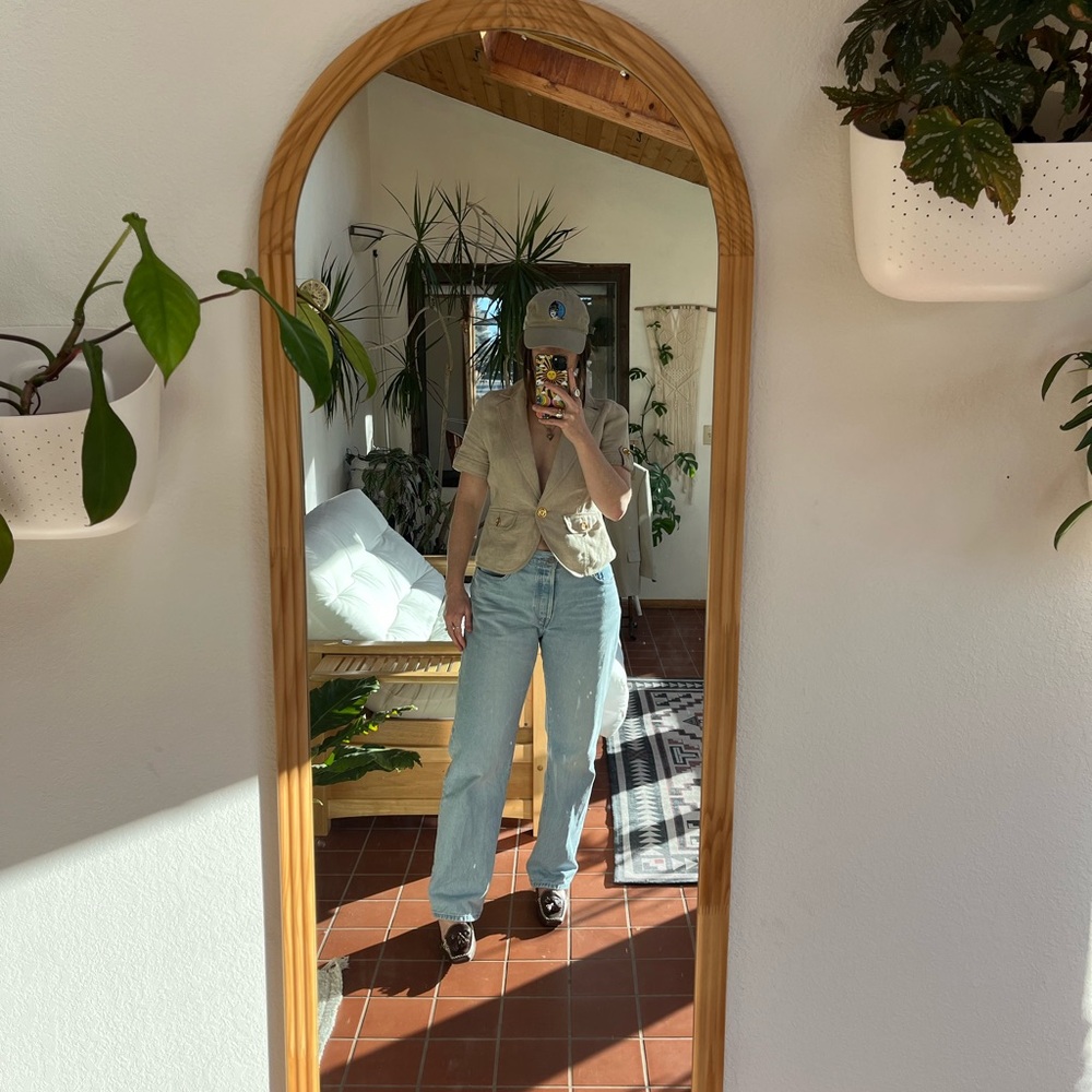 Casual Beige Vest and Light Blue Jeans